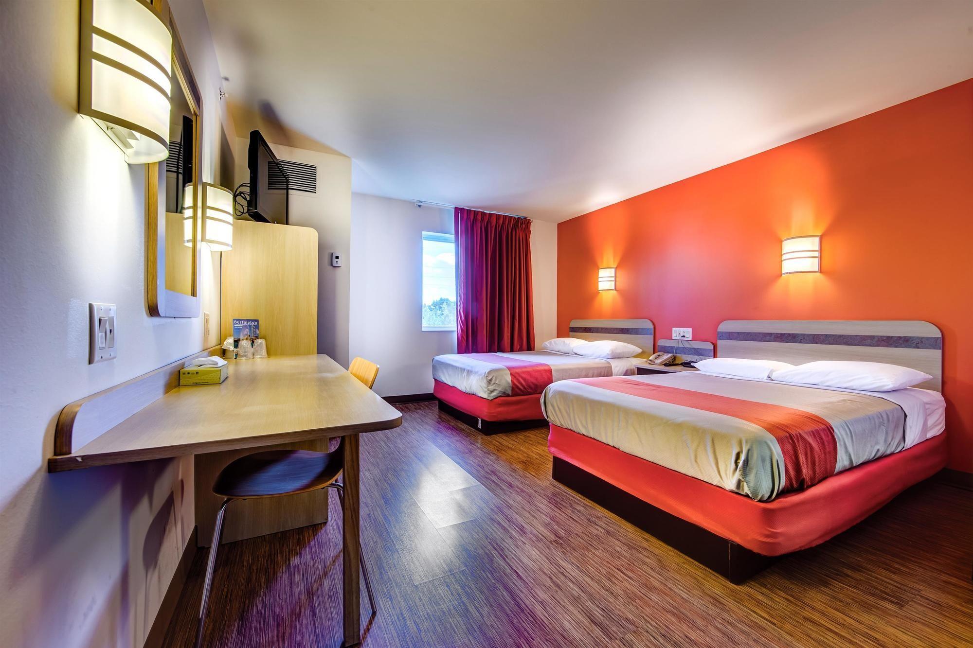 Motel 6-Burlington, On - Toronto West - Oakville Екстериор снимка