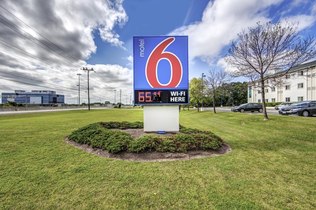 Motel 6-Burlington, On - Toronto West - Oakville Екстериор снимка
