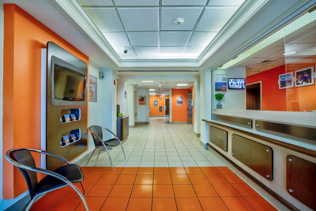 Motel 6-Burlington, On - Toronto West - Oakville Екстериор снимка
