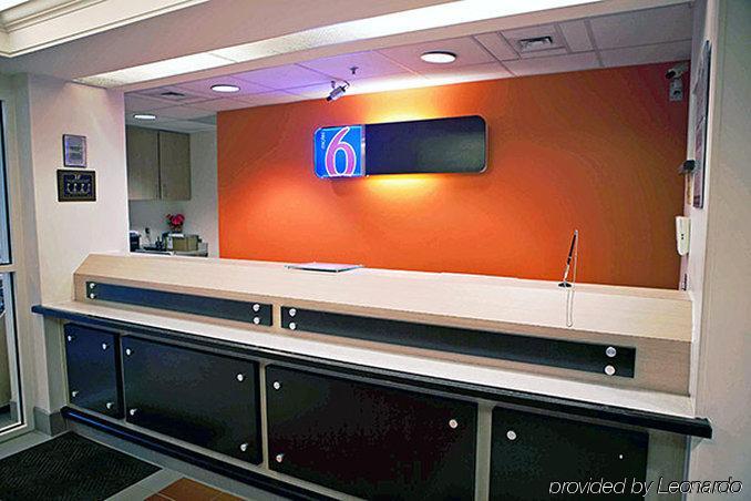 Motel 6-Burlington, On - Toronto West - Oakville Екстериор снимка
