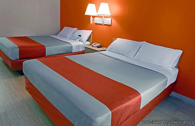 Motel 6-Burlington, On - Toronto West - Oakville Екстериор снимка