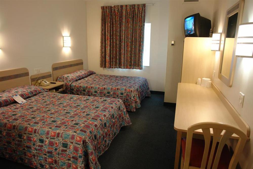 Motel 6-Burlington, On - Toronto West - Oakville Стая снимка